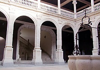 Humedades en el palacio de Avellaneda